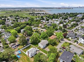 18 Livesey Rd, Quincy MA 02171