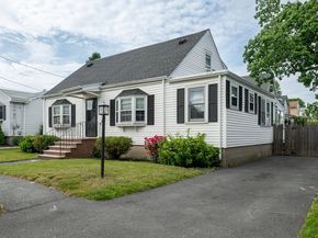 5 Charles St, Peabody MA 01960