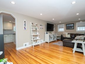 5 Charles St, Peabody MA 01960