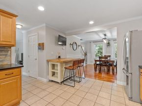 682 Ashburnham Hill Rd, Fitchburg MA 01420