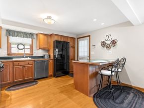 104 Arkansas Rd, Tewksbury MA 01876