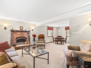 104 Arkansas Rd, Tewksbury MA 01876