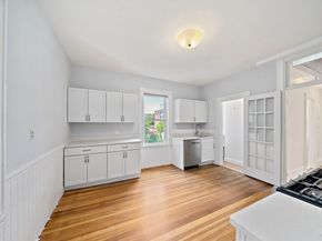 98 Boylston St 2, Brookline MA 02445