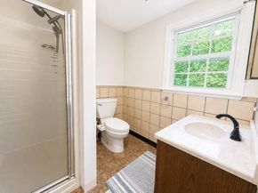 225 River Rd, Tewksbury MA 01876
