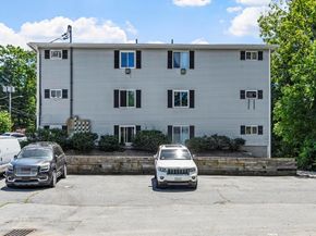 33 Huron St 9, Fitchburg MA 01420