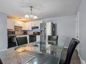 33 Huron St 9, Fitchburg MA 01420