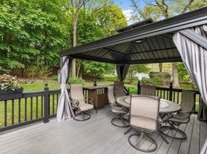 31 Hiawatha Rd, Woburn MA 01801
