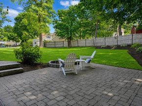 28 Park Ave West, Weymouth MA 02190