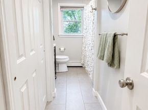 28 Park Ave West, Weymouth MA 02190