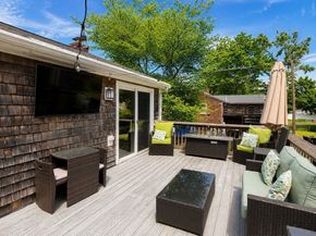 28 Park Ave West, Weymouth MA 02190