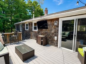28 Park Ave West, Weymouth MA 02190