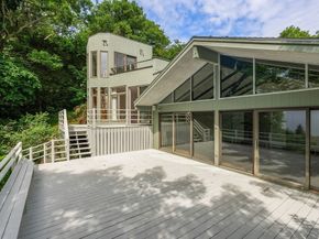 23 Ocean Street, Manchester MA 01944