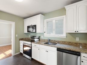 17 Osgood St, Salem MA 01970