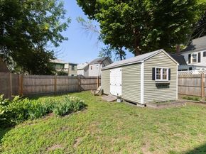 17 Osgood St, Salem MA 01970
