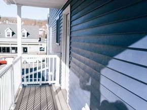 361 Shrewsbury St, Worcester MA 01604