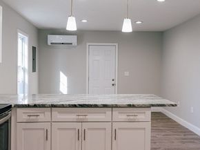 361 Shrewsbury St, Worcester MA 01604