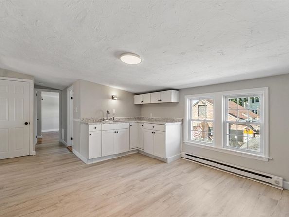 176 Washington St, Dedham MA 02026