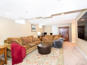 5 Abby Ln 5, Shrewsbury MA 01545