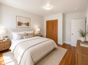 2001 Commonwealth Ave 32, Boston MA 02135