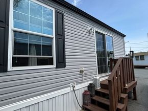 96 Newbury 9B, Danvers MA 01960