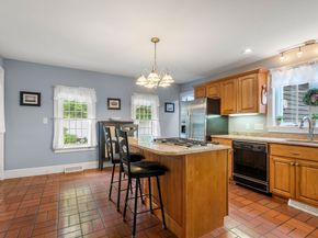 670 Webster St, Marshfield MA 02050