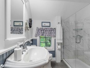 670 Webster St, Marshfield MA 02050