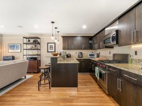 294 Newbury Street 3B, Boston MA 02115