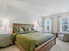 2 Codman Way 2203, Westborough MA 01581