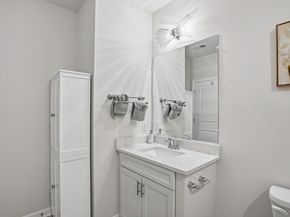 2 Codman Way 2203, Westborough MA 01581