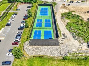 2 Codman Way 2203, Westborough MA 01581