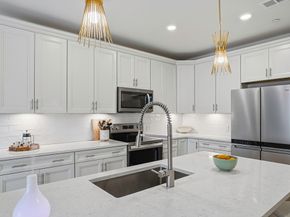 2 Codman Way 2203, Westborough MA 01581