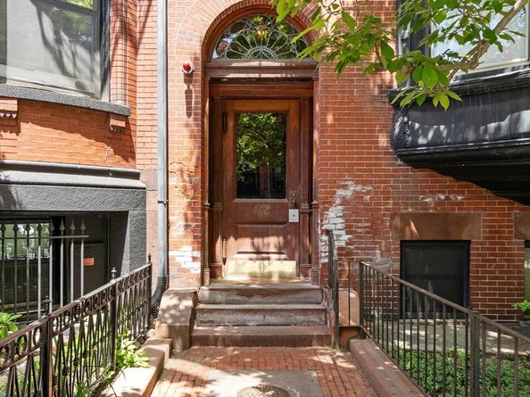 462 Beacon St 31, Boston MA 02115