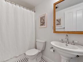 462 Beacon St 31, Boston MA 02115