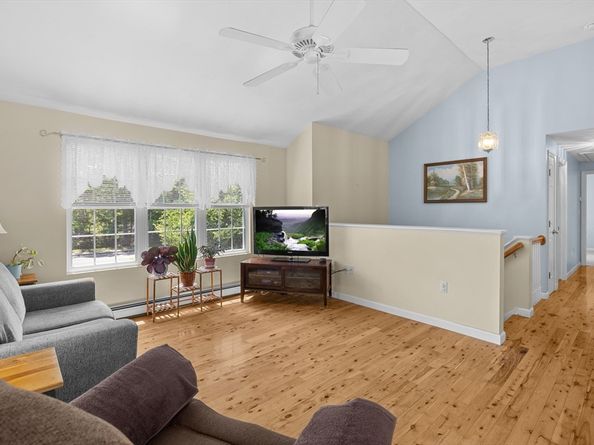30 Minot Ave, Wareham MA 02571