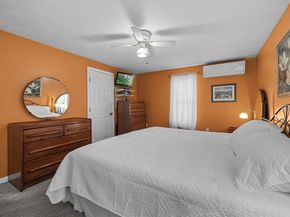 30 Minot Ave, Wareham MA 02571