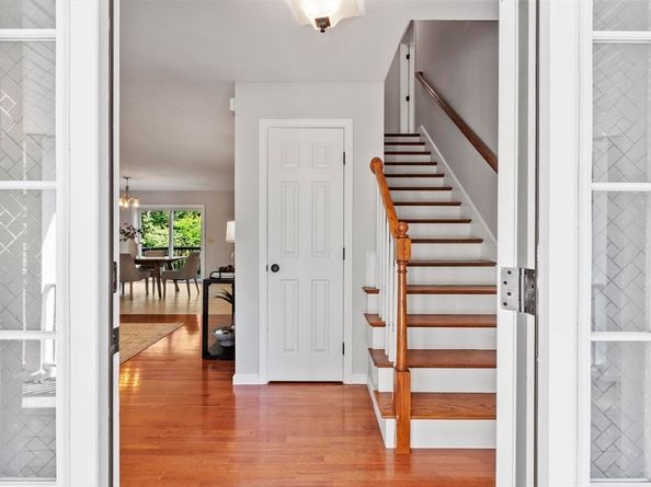 42 Ballard Street, Tewksbury MA 01876