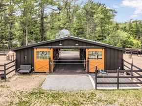 60 Benson St, Middleboro MA 02346