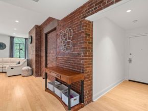 142 Commercial St 304, Boston MA 02109