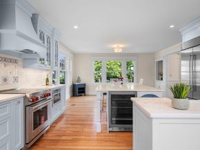 16 Coolidge Road, Marblehead MA 01945