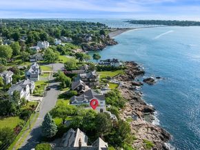 16 Coolidge Road, Marblehead MA 01945