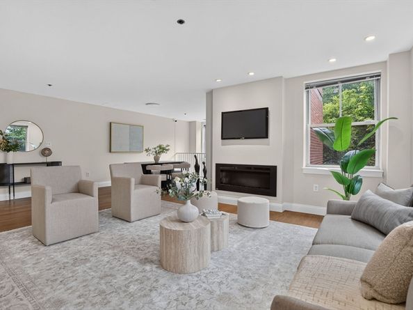 150 Staniford St 331, Boston MA 02114