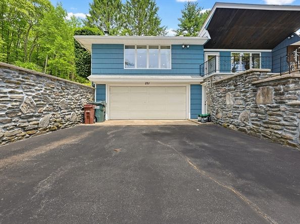251 Millbury St, Auburn MA 01501