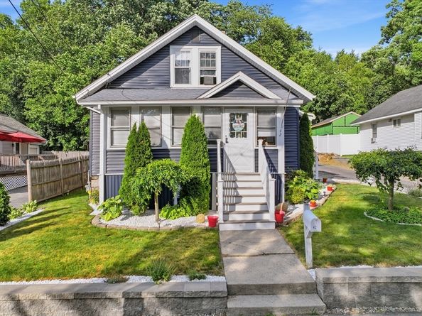42 Volkmar Rd, Worcester MA 01606