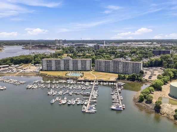 100 Cove Way 902, Quincy MA 02169