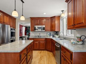 7 Huckleberry Road, Hopkinton MA 01748