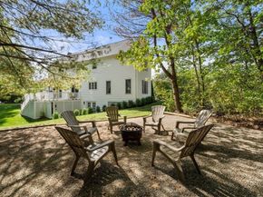 7 Huckleberry Road, Hopkinton MA 01748