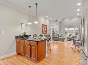 8 Mcneil Cir 8, Hopkinton MA 01748