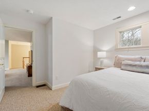 8 Mcneil Cir 8, Hopkinton MA 01748