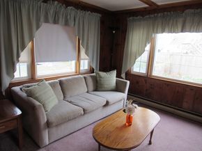 260 Newbury Ave, Quincy MA 02171