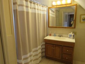 260 Newbury Ave, Quincy MA 02171